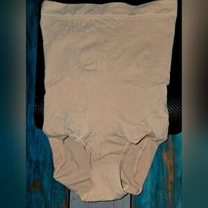 Spanx, high waist briefs, nude, power series, sz large